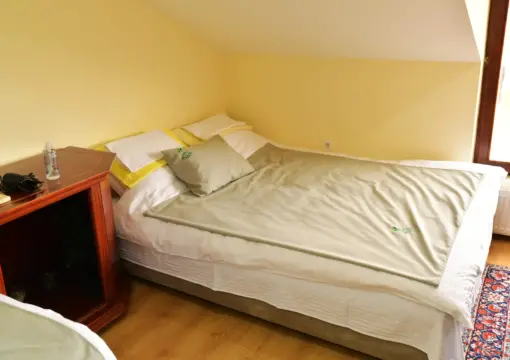 Trokrevetni apartman “Gornji Pogled”