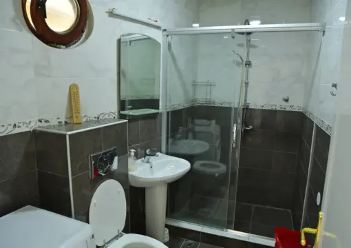 Dvokrevetni apartman “Central”